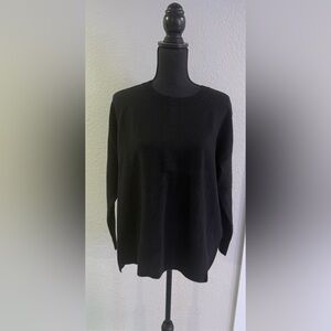 NWT Banana Republic Women's Black Crew Neck Sweater